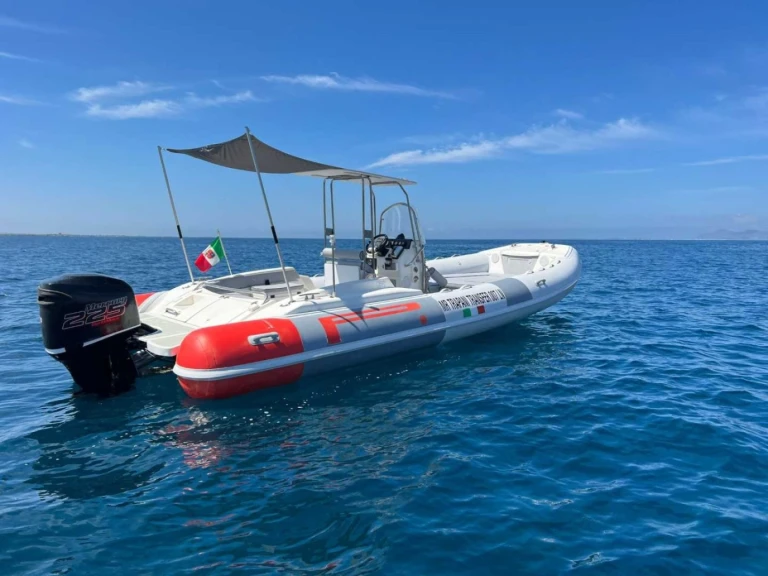 Yacht hire Trapani cheap 770