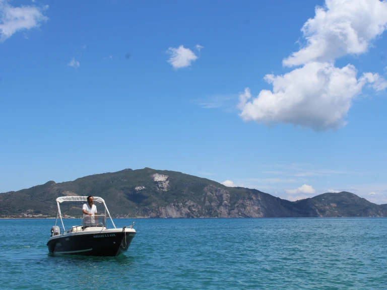 Hire Motorboat with or without skipper Poseidon Laganas