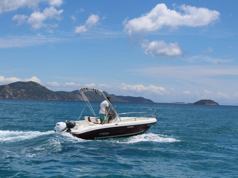 Yacht charter Laganas - Ranieri 5.5M on SamBoat