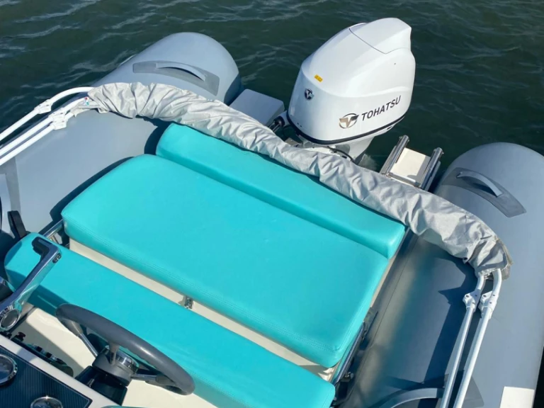 Hire RIB with or without skipper Bwa Olbia