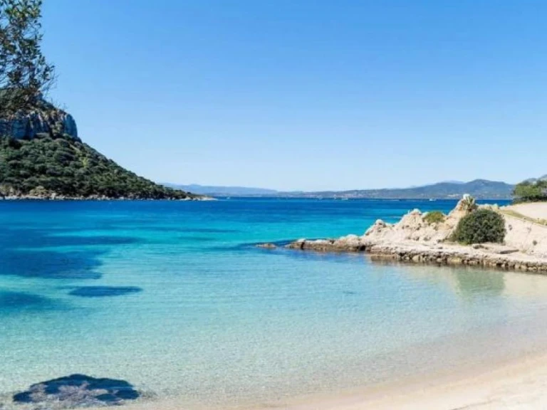 RIB hire in Olbia - Bwa California 550