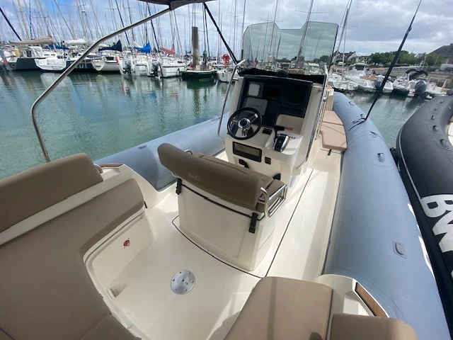 Yacht charter La Trinité-sur-Mer - Bwa Sport 26 GTO on SamBoat