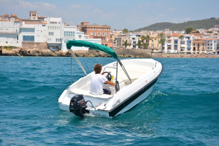 Yacht charter Sitges -  Compass 400 GT on SamBoat
