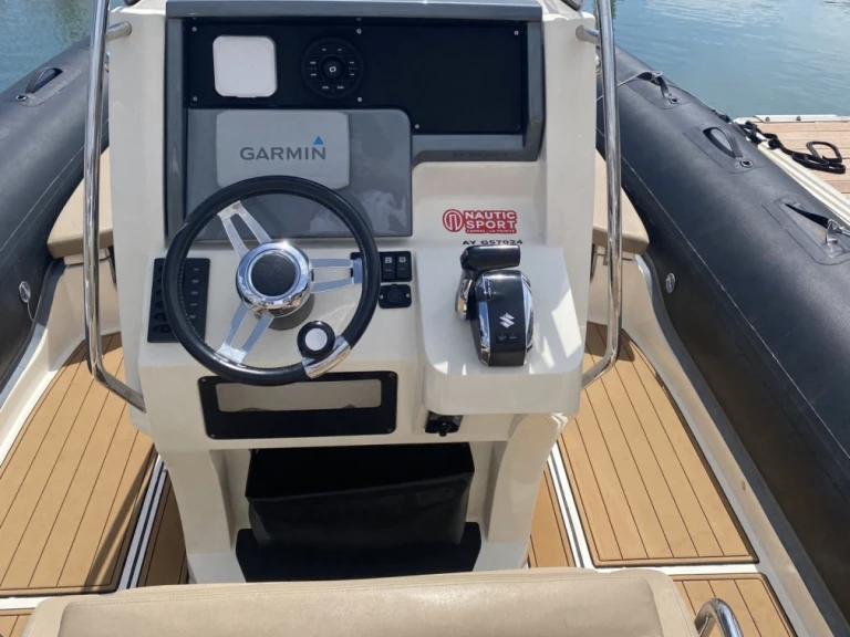 RIB hire in La Trinité-sur-Mer - Bwa SPORT 28 GTO