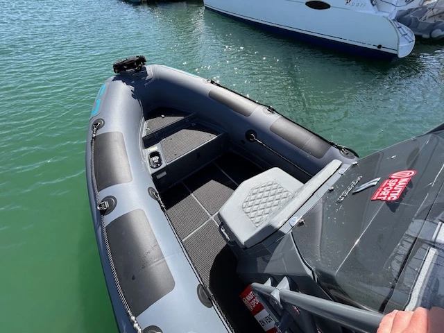 Yacht charter Port-Haliguen - Highfield Patrol 660 on SamBoat