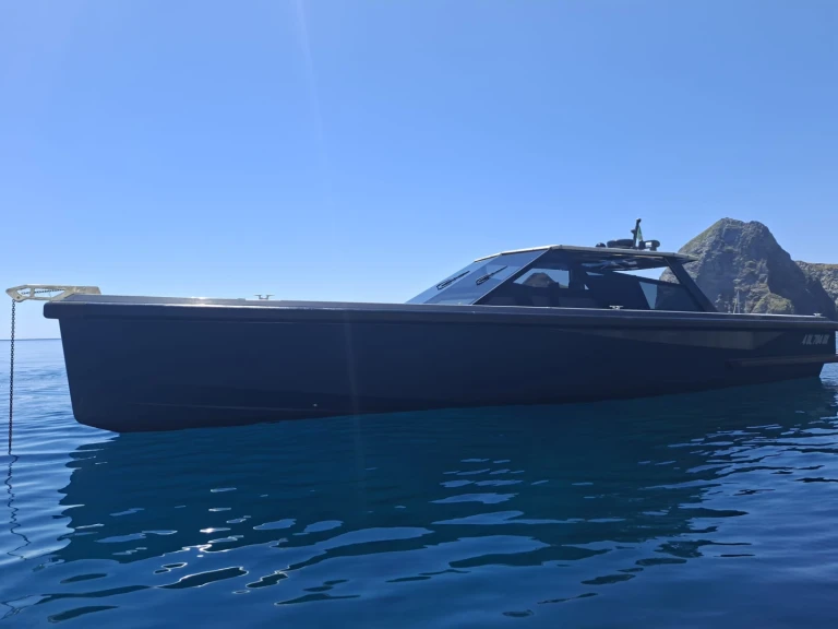 Yacht charter Porto Badino - Wally Wally Power 47 on SamBoat