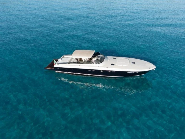 Charter a Itama Itama Fifty Five in Porto Rotondo on Samboat