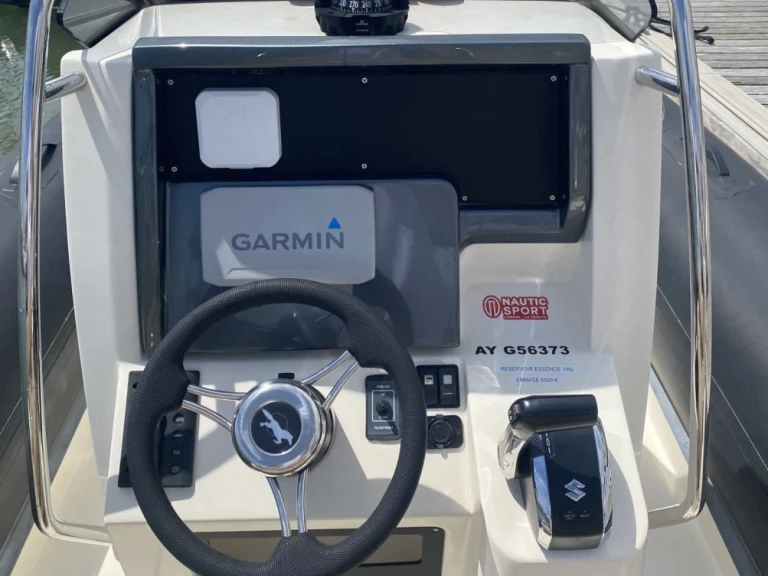 RIB hire in Antibes - Bwa BWA 24 GTO