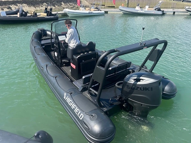 RIB hire in La Trinité-sur-Mer - Highfield HIGHFIELD 700