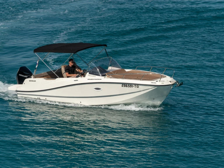 Hire Motorboat with or without skipper Quicksilver Split