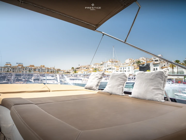 Yacht hire Puerto Deportivo de Lujo en Marbella cheap Prestige 500 Fly