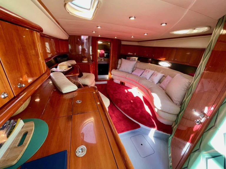Luxury Yacht hire in Cannes - Sunseeker Superhawk 48