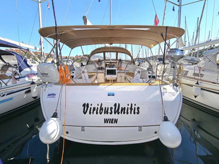 Hire Sailboat with or without skipper Bavaria Pula