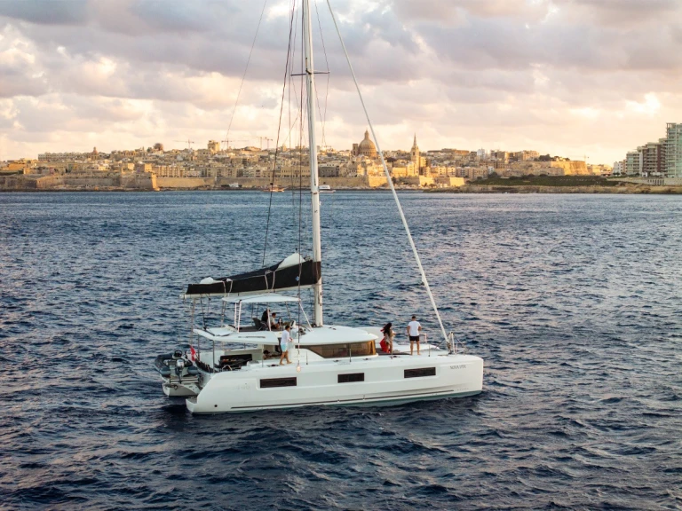 Hire a Lagoon Lagoon 46 Gżira