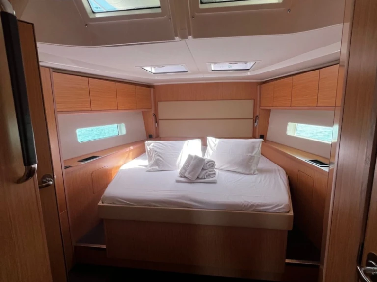 Yacht charter Alimos - Bavaria Bavaria C50 Style on SamBoat