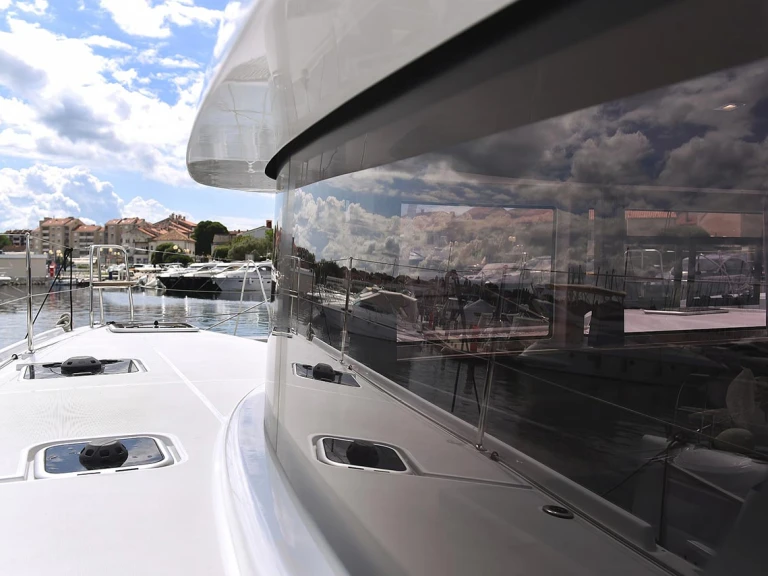 Hire Catamaran with or without skipper Lagoon Pula