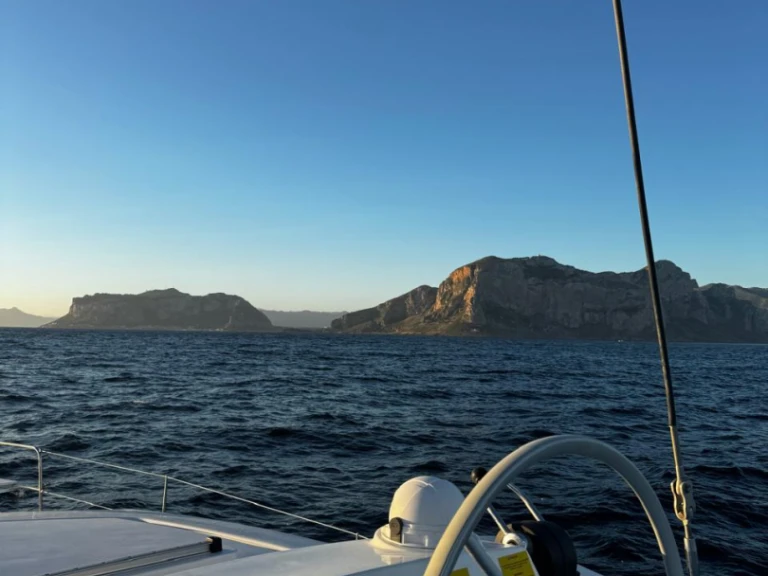Bali Bali 4.2 charter bareboat or skippered in  Pálairos