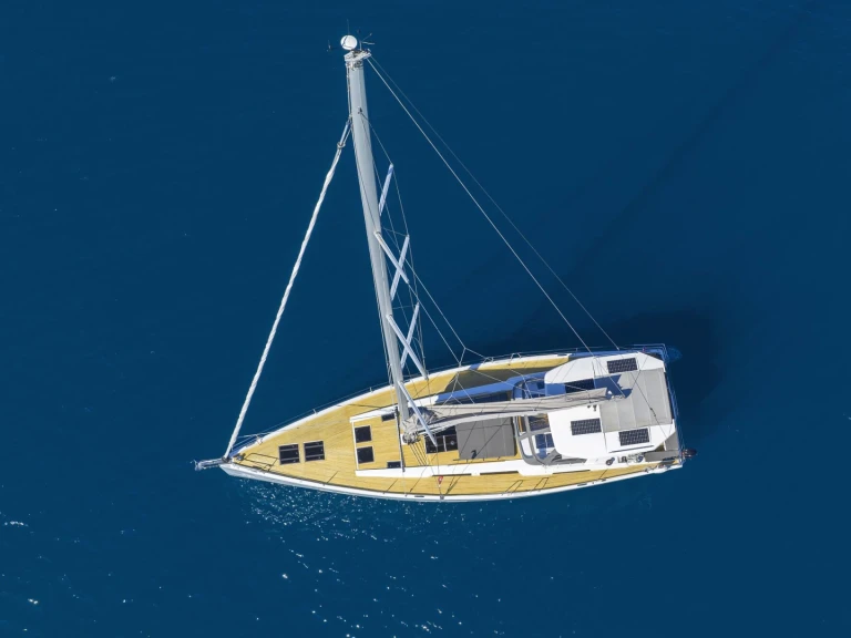 Hire Sailboat with or without skipper Hanse Seget Donji