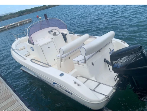 Charter a Everset 534 in France on Samboat