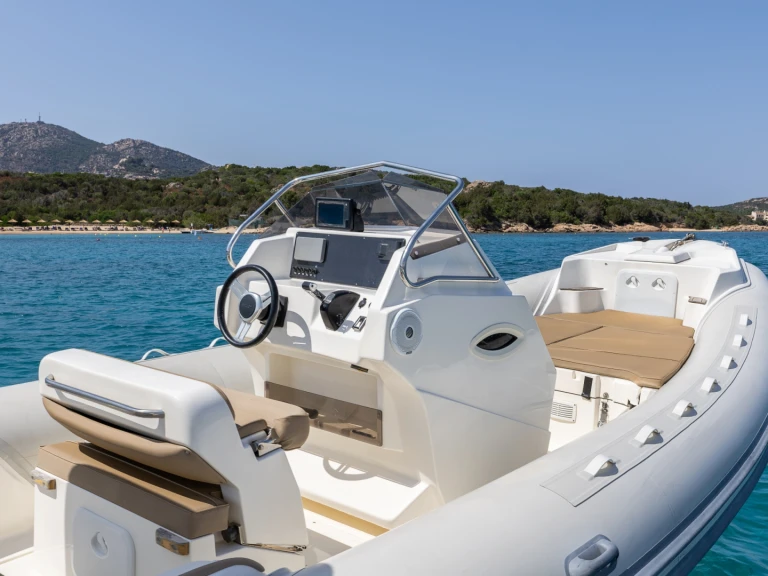 RIB to hire Port Grimaud at the best price