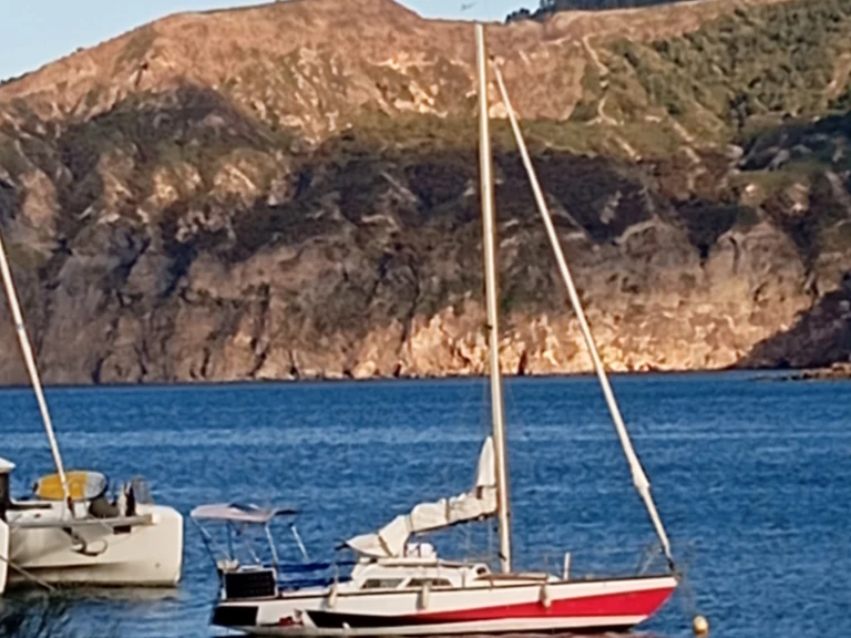 Hire Sailboat Quere with a boat licence