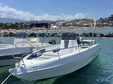 Motorboat hire in Giardini-Naxos - Aquabat Sport Line 19