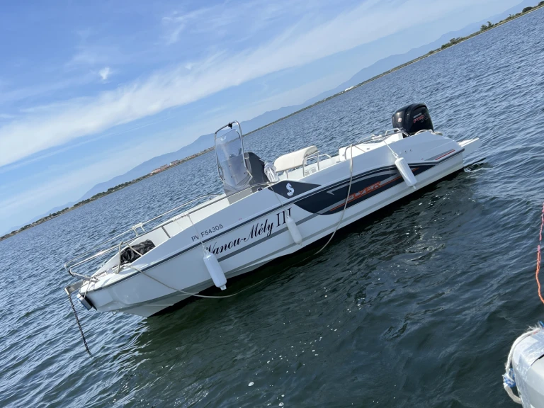 Bénéteau Flyer 5.5 charter bareboat or skippered in  Le Barcarès