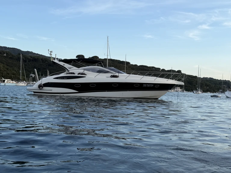 Motorboat hire in San Vincenzo - Gobbi Atlantis 425 SC
