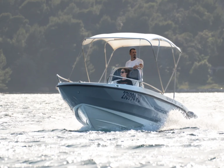 Orizzonti Andromeda charter bareboat or skippered in  Pula