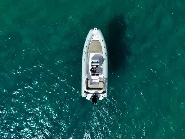 Charter a Italboats STINGHER 22GT in Lagos on Samboat