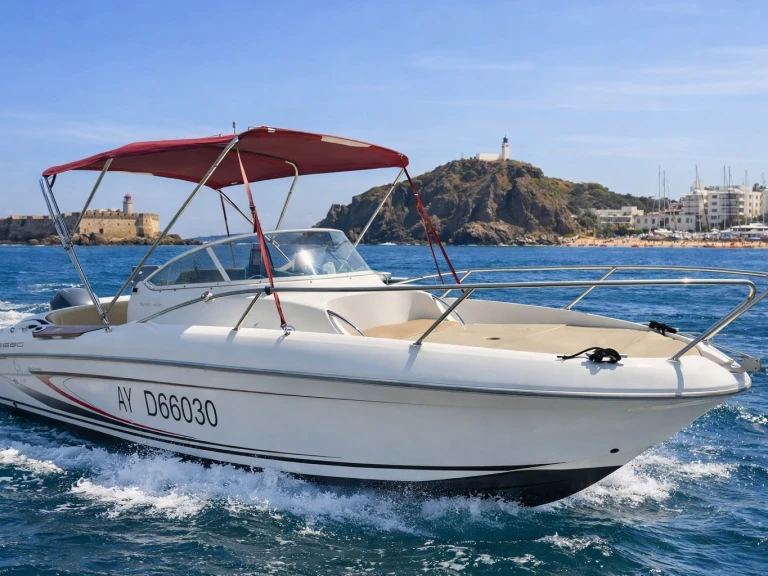 Hire Motorboat Bénéteau with a boat licence