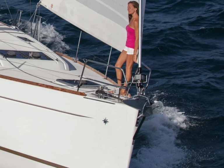 Charter a Jeanneau Sun Odyssey 469 in Valletta on Samboat