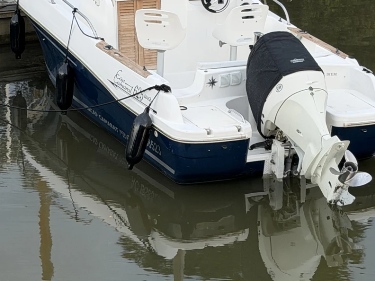 Yacht hire Lanton cheap Cap Camarat 6.35