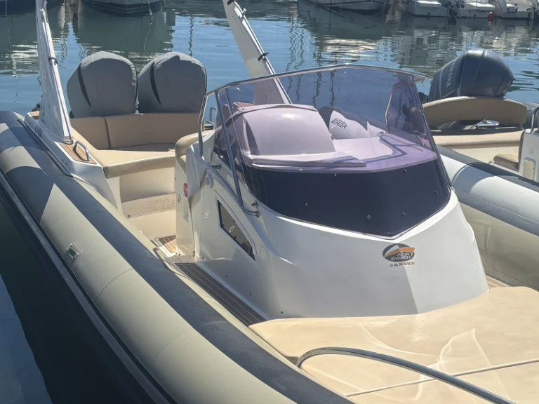 Charter a Capelli Capelli 1000 WA in Porto-Vecchio on Samboat