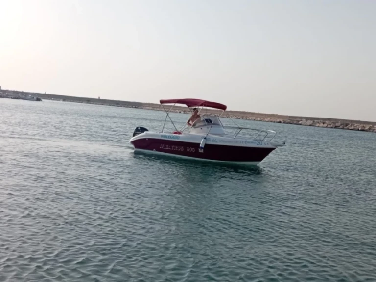 Yacht hire Fasano cheap Cabinato