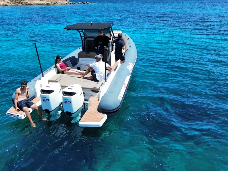 Hire a Bwa 32gt Porto Rotondo