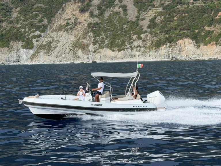 Hire RIB Salpa with a boat licence