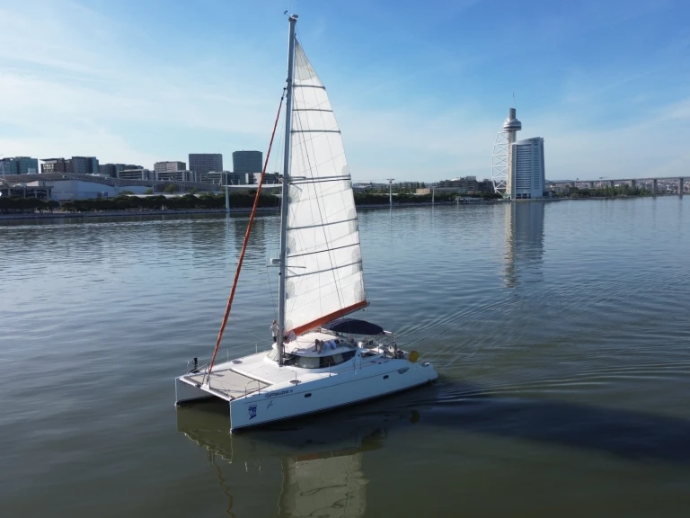 Yacht hire Lisbon cheap Lavezzi 40 Maestro