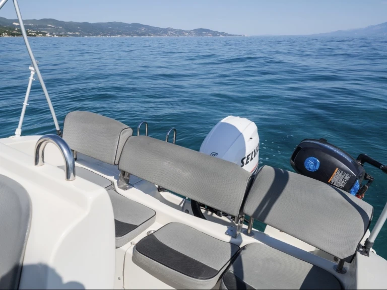 Charter a Nireus Nireus Ω53 Elegance  in Zakynthos on Samboat