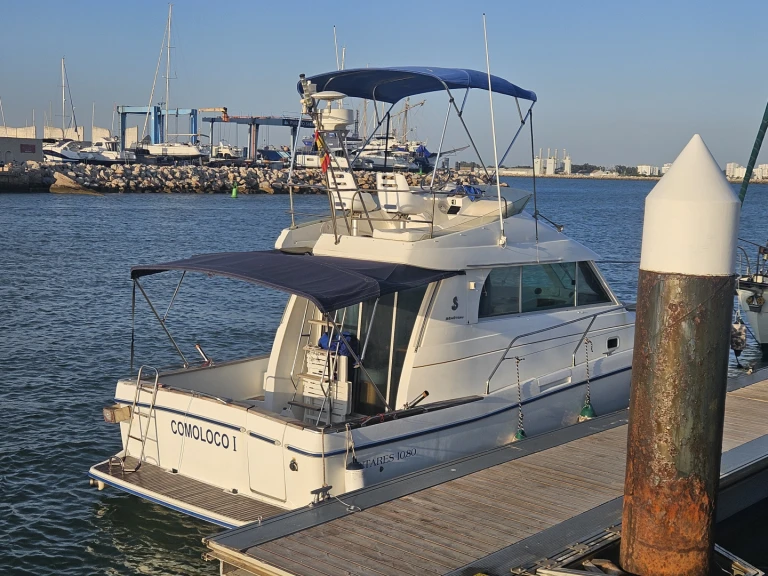 Charter a Bénéteau Antares 10.80 in Cádiz on Samboat