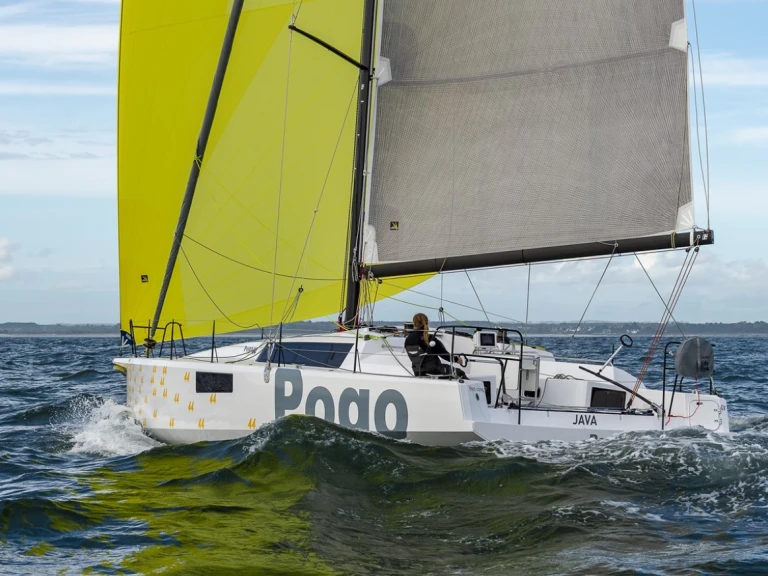 Yacht hire Uturoa cheap Pogo 44