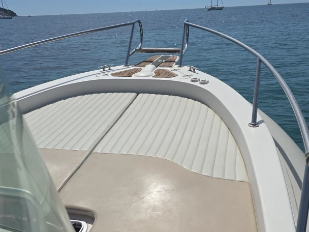 Yacht charter France - Capelli Tempest 900 WA on SamBoat