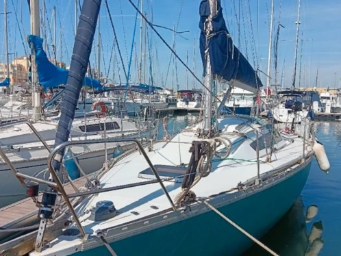 Yacht hire Lorient cheap Selection 37