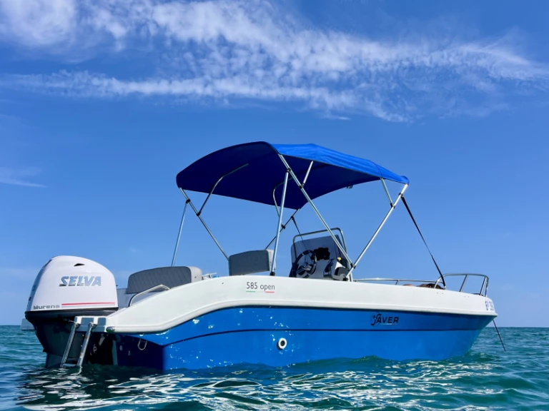 Motorboat to hire Sant Andreu de Llavaneres at the best price