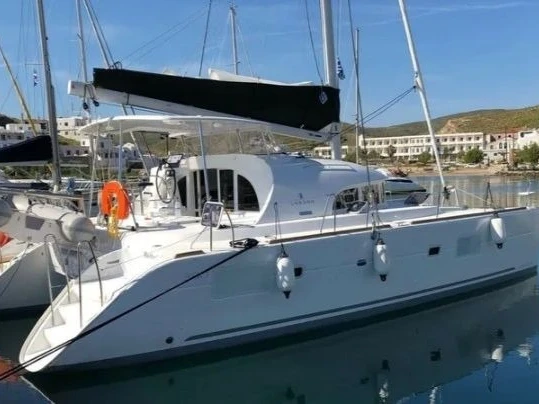 Lagoon Lagoon 380/4 cab charter bareboat or skippered in  Paros (Island)