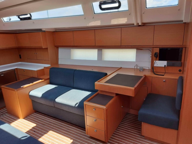 Bavaria Bavaria C57 /5cab charter bareboat or skippered in  Alimos