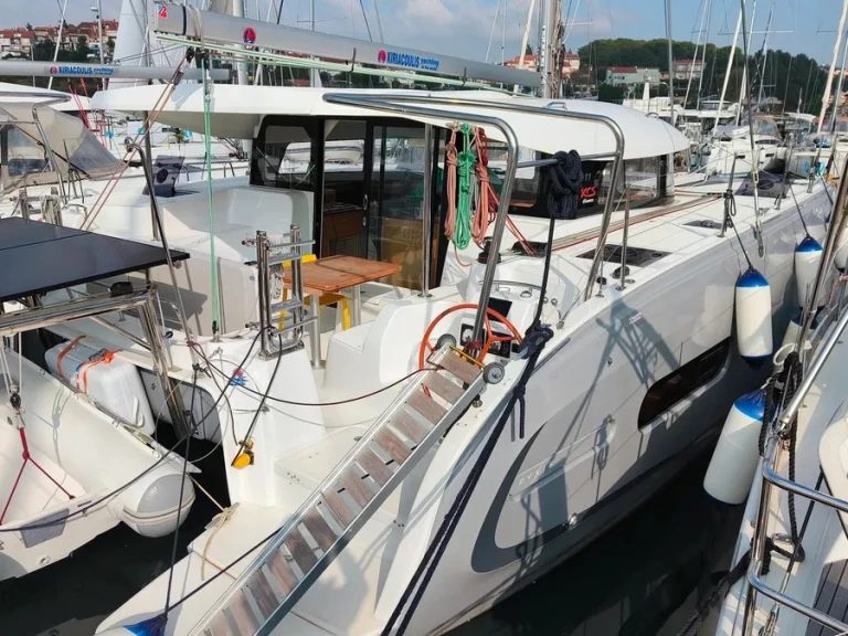Excess Excess 11 (Cat)/6 cab charter bareboat or skippered in  Pula