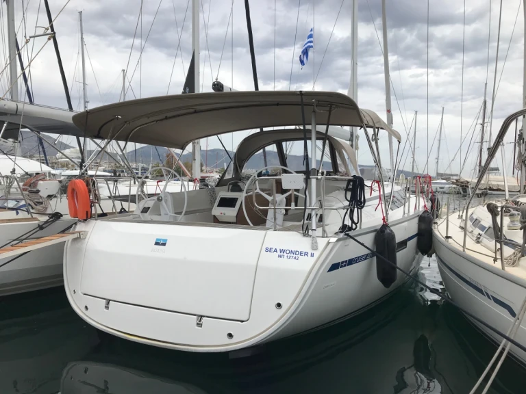 Sailboat hire in Gouvia - Bavaria Bavaria Cruiser 46 /4cab