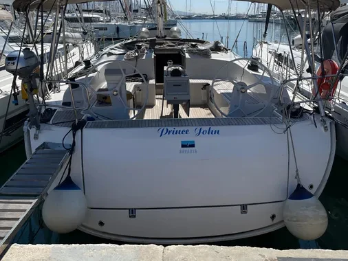 Hire Sailboat Bavaria with a boat licence