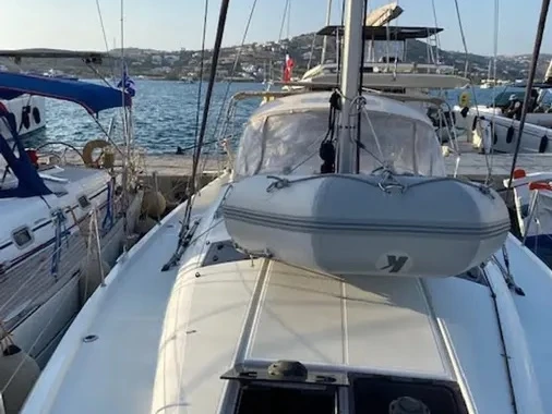 Hire a Jeanneau Sun Odyssey 440 (4cab) Paros (Island)